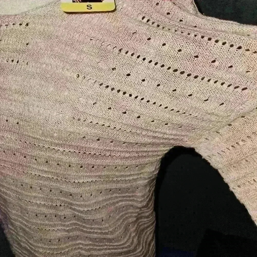 Leo & Nicole Womans Sweater Size S - Picture 3 of 10